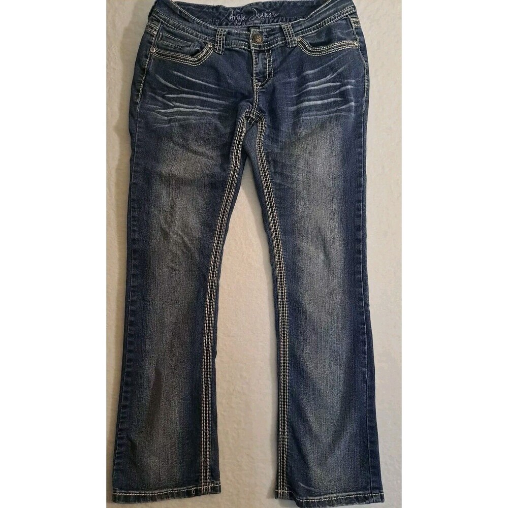 Ariya Jeans Women's size 7/8 Short Flared Low Rise Stretch 28x29